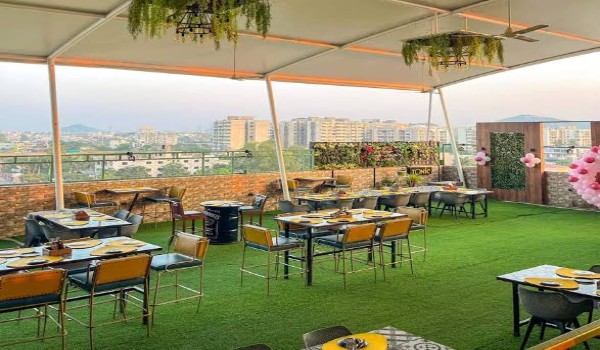 Rooftop Restaurants in Indore